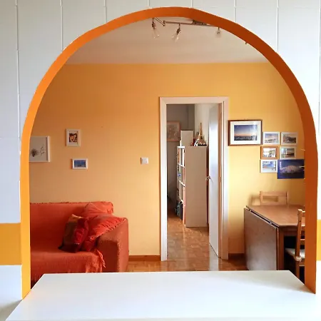 Mondeva Apartment